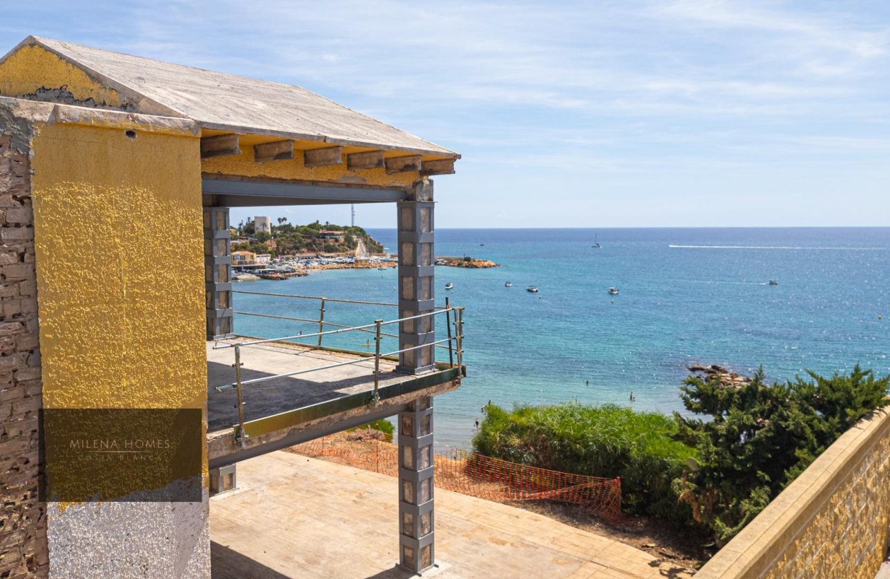 Revente - Villa -
Cabo Roig