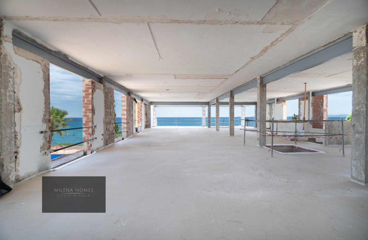 Revente - Villa -
Cabo Roig