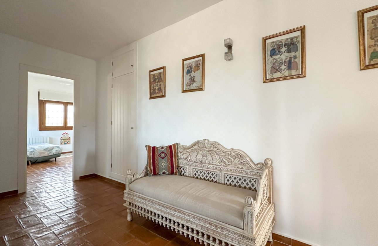Revente - Villa -
Campoamor - Costa Blanca