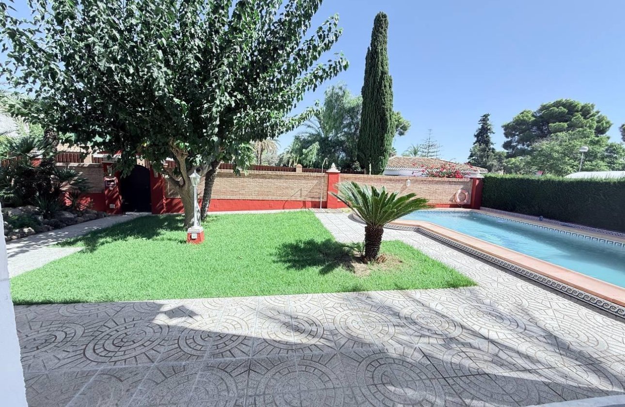 Revente - Villa -
Campoamor