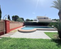 Revente - Villa -
Campoamor