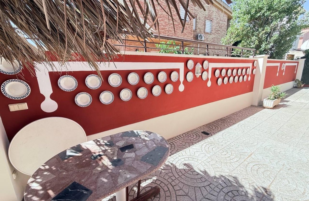 Revente - Villa -
Campoamor