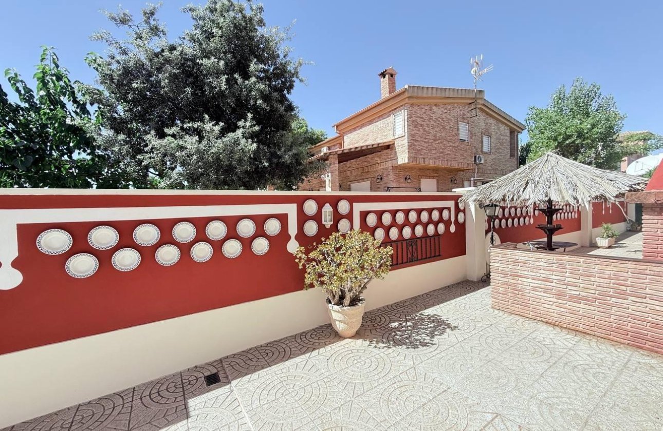 Revente - Villa -
Campoamor