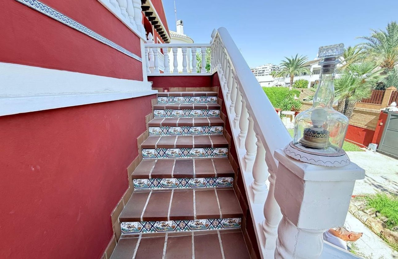 Revente - Villa -
Campoamor