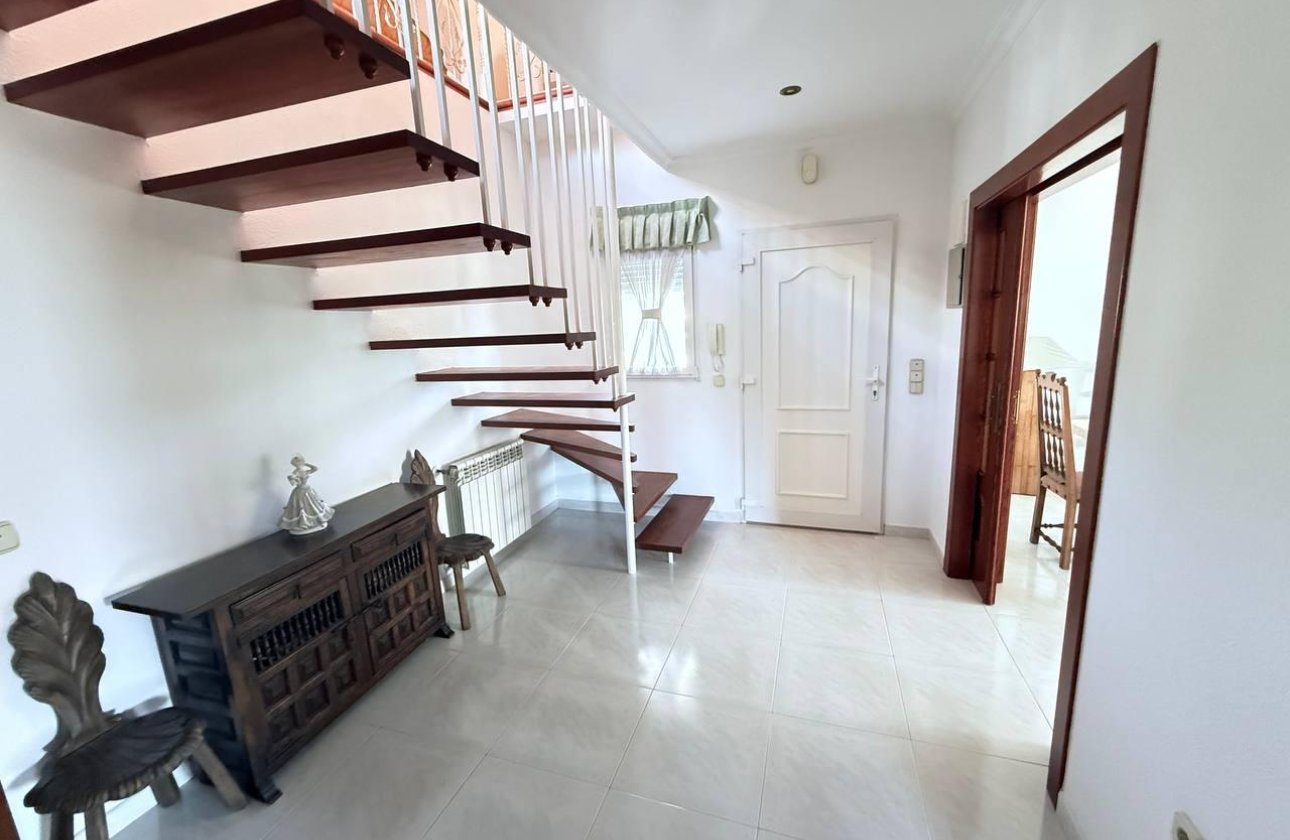 Revente - Villa -
Campoamor