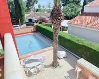 Revente - Villa -
Campoamor