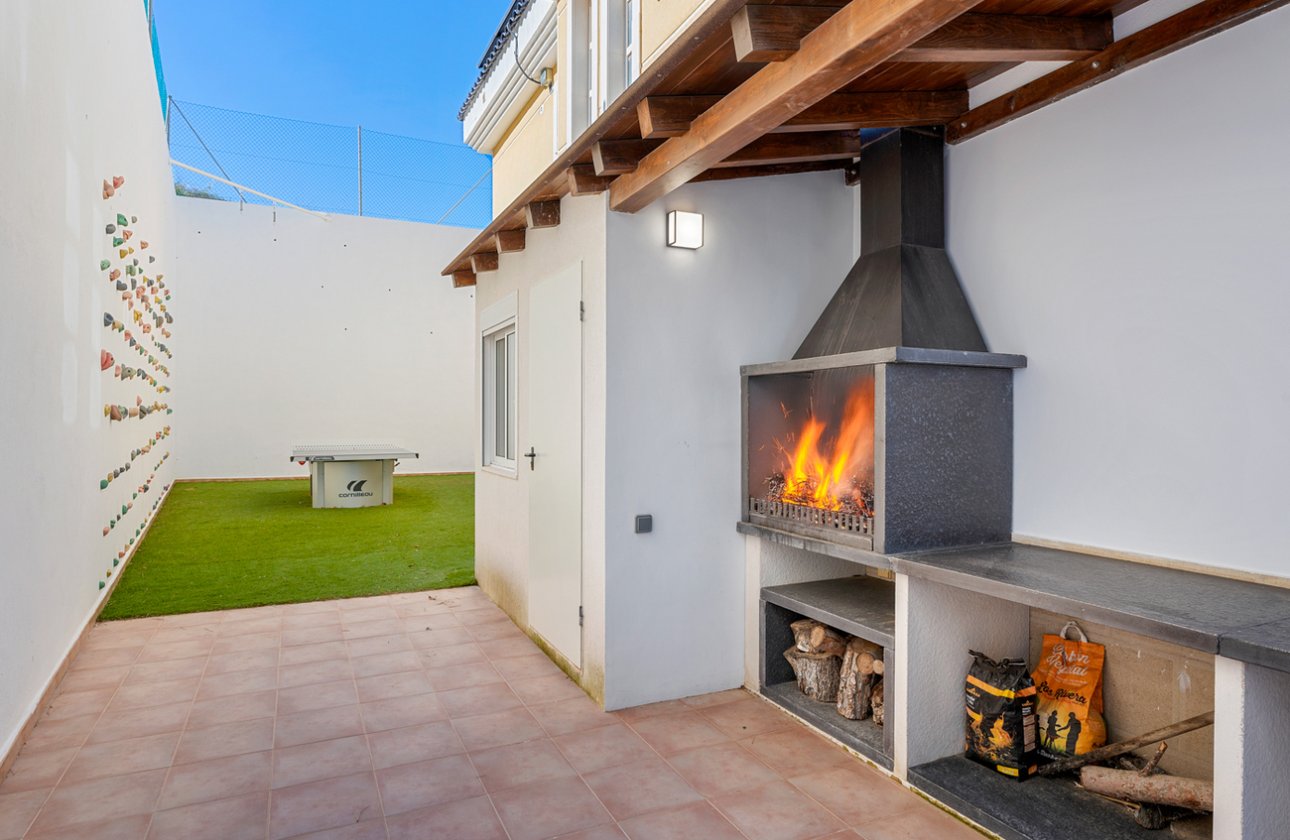 Revente - Villa -
Ciudad De Las Comunicaciones - Costa Blanca