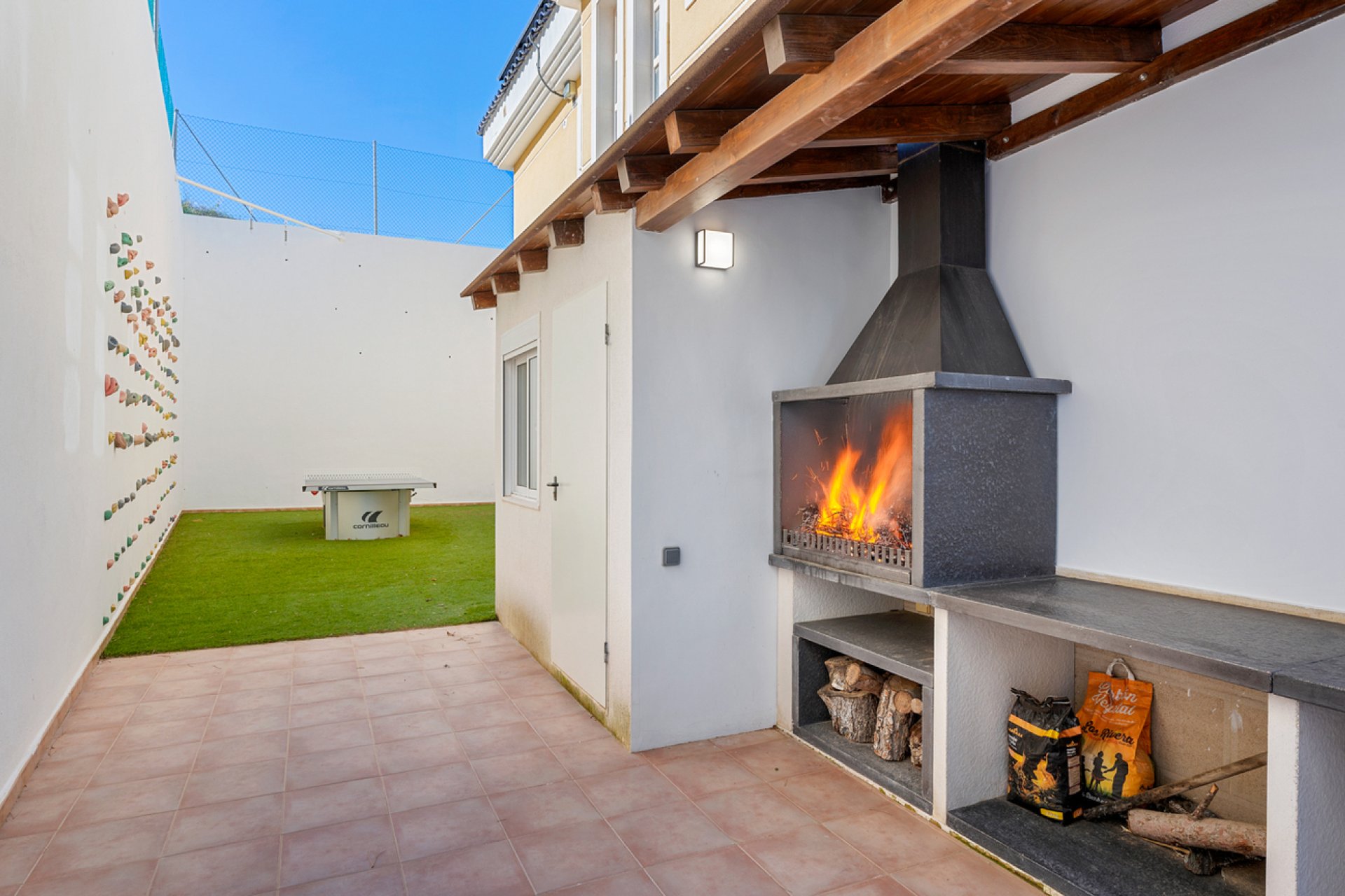 Revente - Villa -
Ciudad De Las Comunicaciones - Costa Blanca