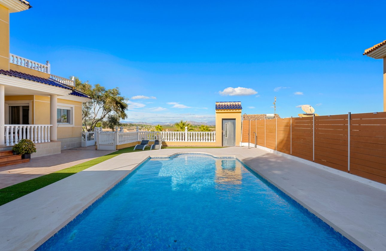 Revente - Villa -
Ciudad De Las Comunicaciones - Costa Blanca