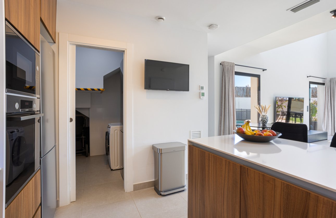 Revente - Villa -
Ciudad Quesada - center