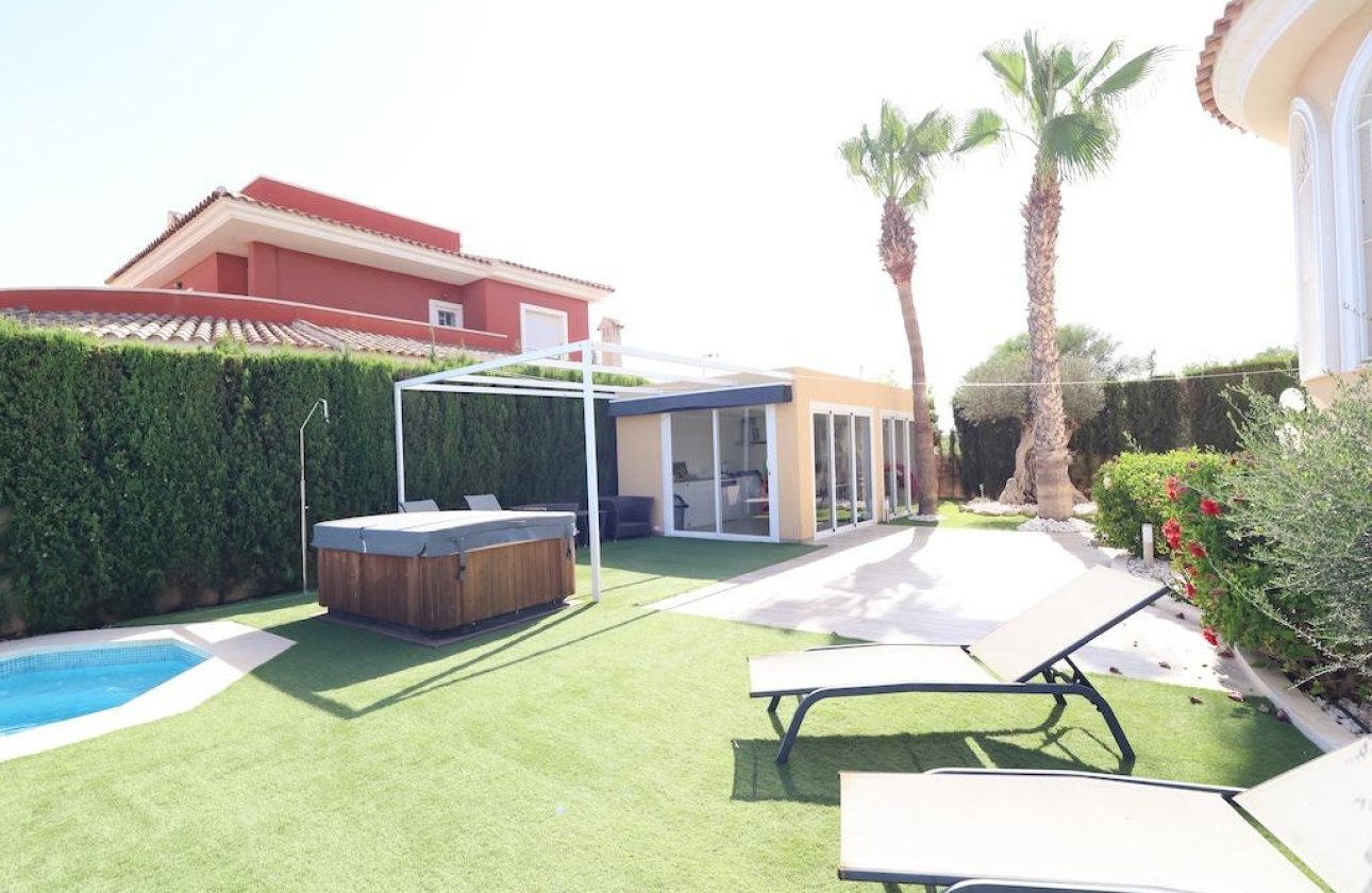 Revente - Villa -
Ciudad Quesada - Costa Blanca