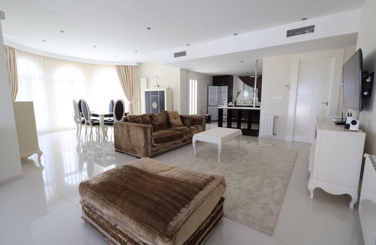 Revente - Villa -
Ciudad Quesada - Costa Blanca