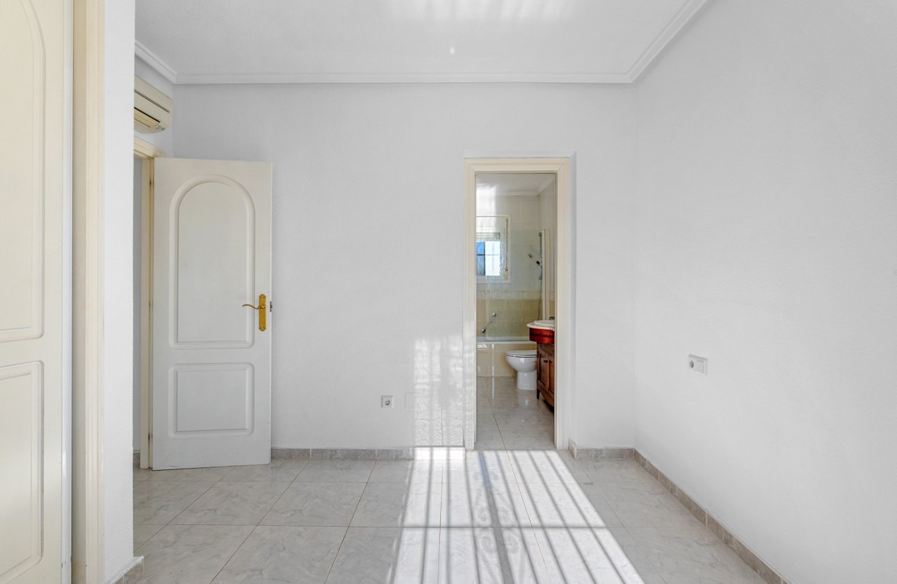 Revente - Villa -
Ciudad Quesada - Costa Blanca