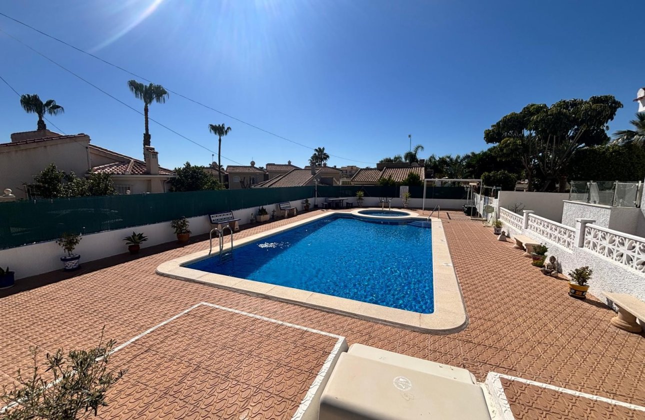 Revente - Villa -
Ciudad Quesada - Costa Blanca
