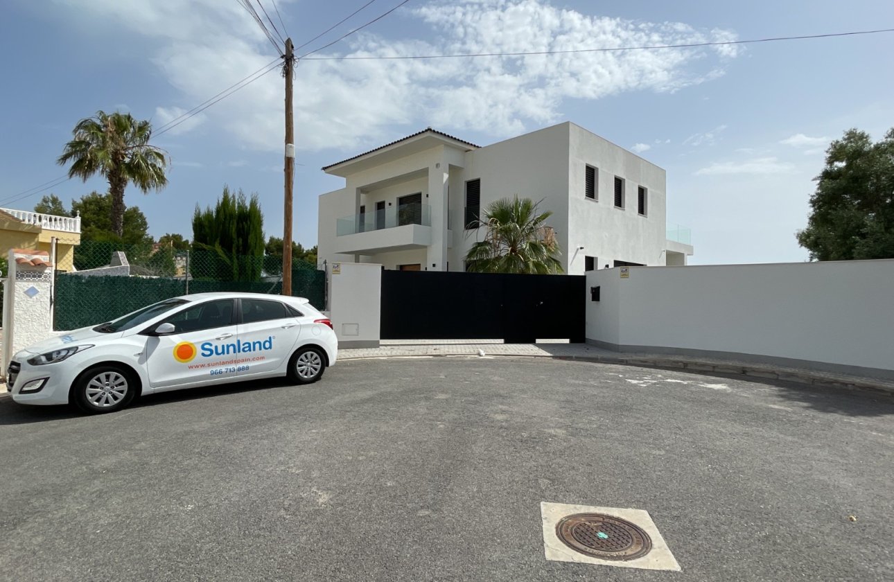 Revente - Villa -
Ciudad Quesada - Costa Blanca