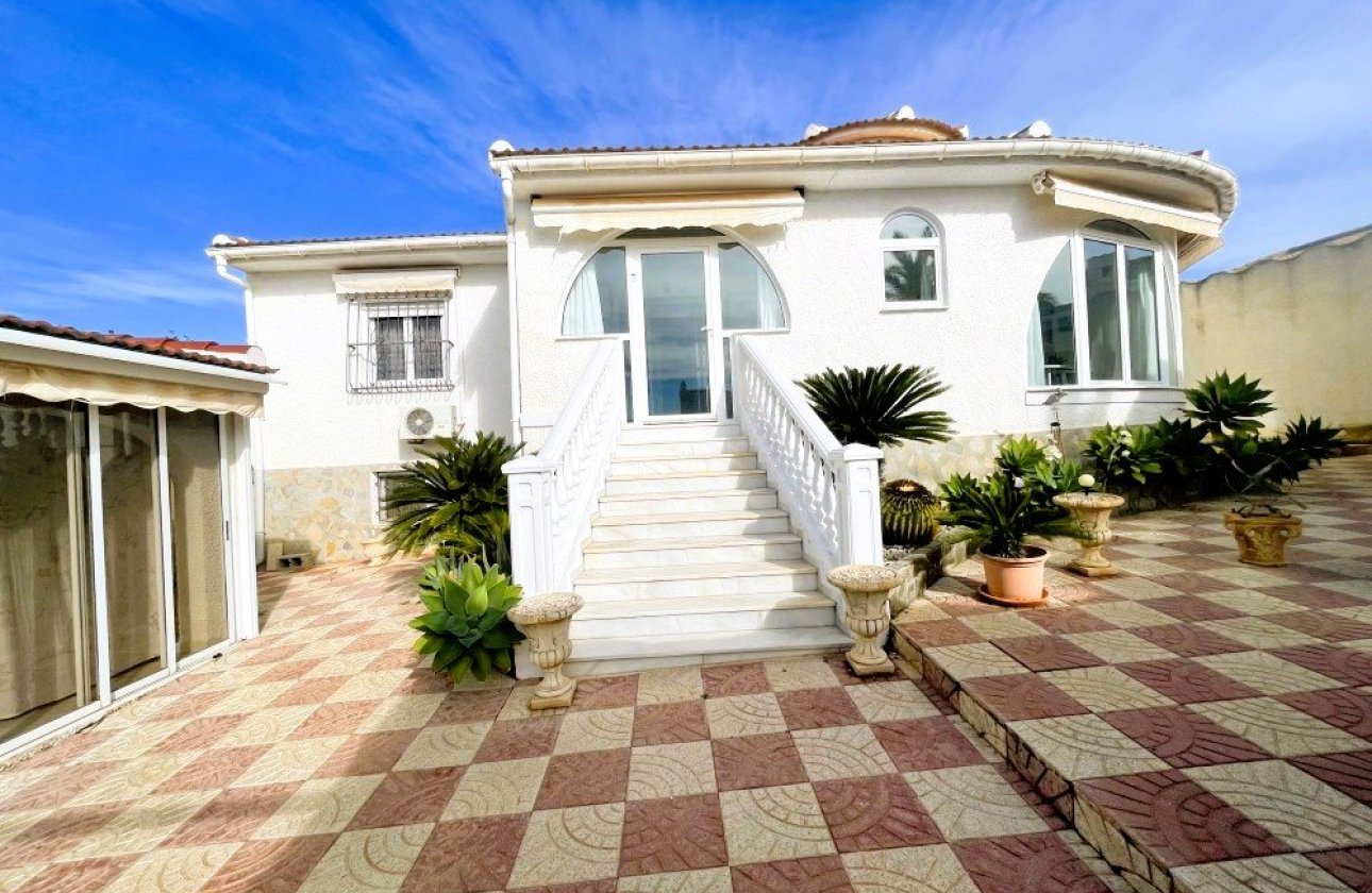 Revente - Villa -
Ciudad Quesada - Costa Blanca