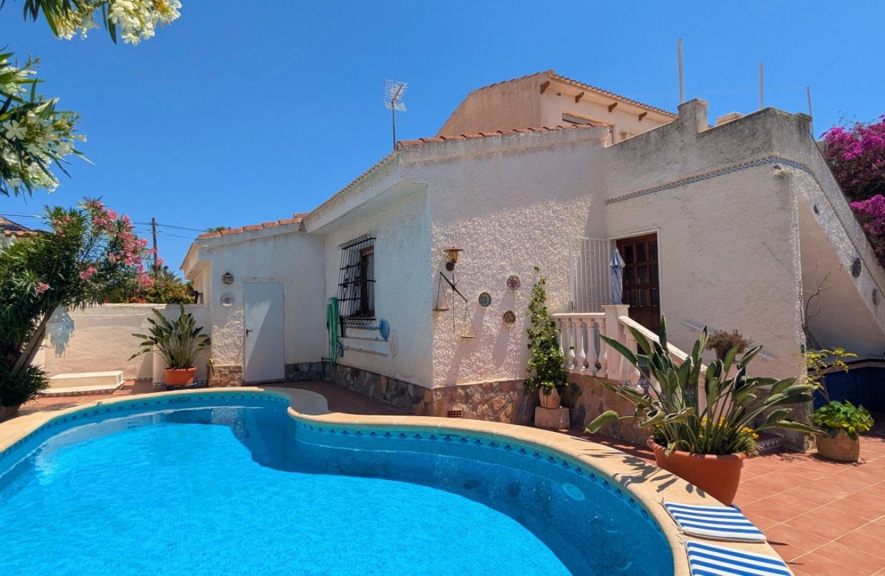 Revente - Villa -
Ciudad Quesada - Costa Blanca