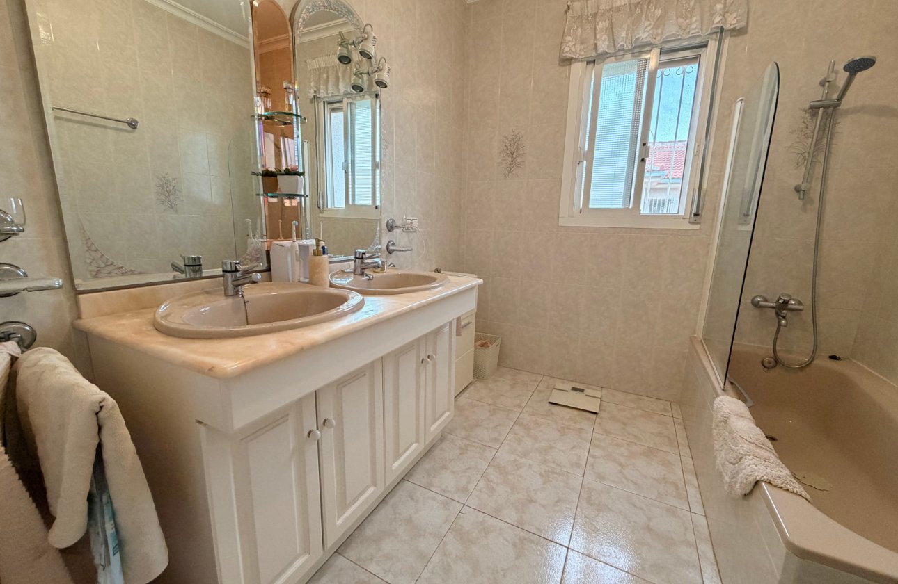 Revente - Villa -
Ciudad Quesada - Costa Blanca
