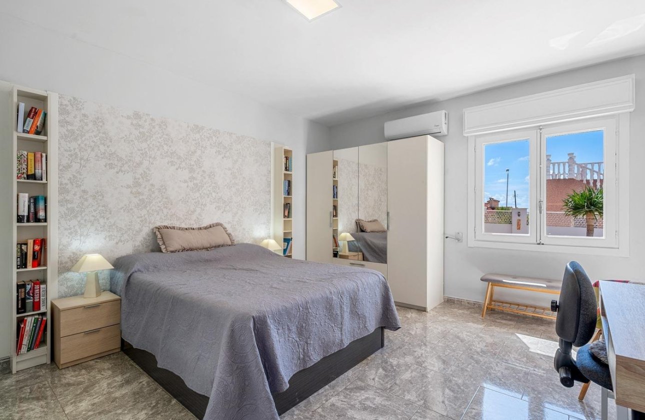 Revente - Villa -
Ciudad Quesada - Costa Blanca
