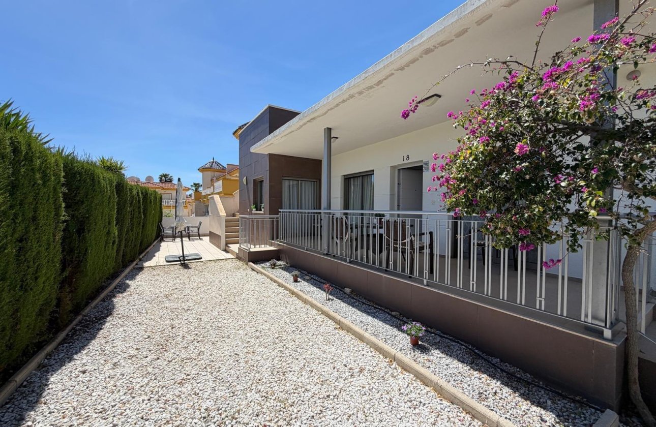 Revente - Villa -
Ciudad Quesada - Doña Pepa