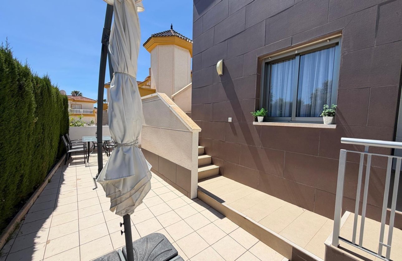 Revente - Villa -
Ciudad Quesada - Doña Pepa
