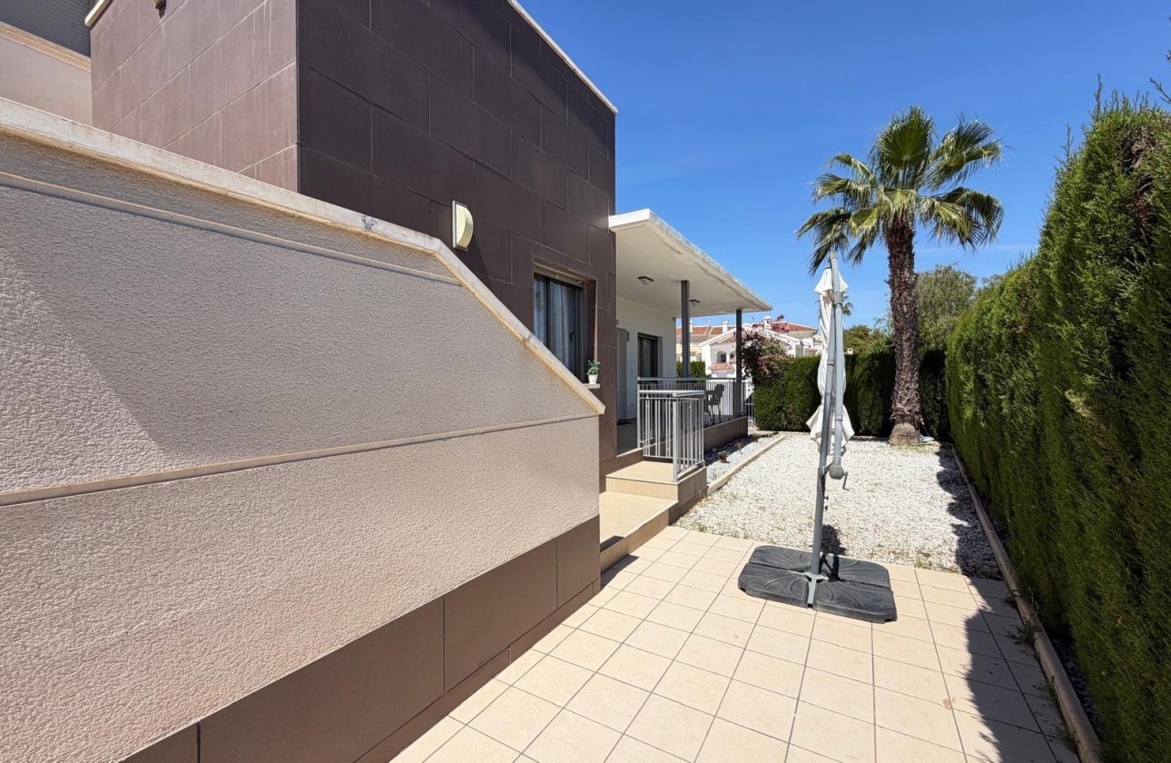Revente - Villa -
Ciudad Quesada - Doña Pepa