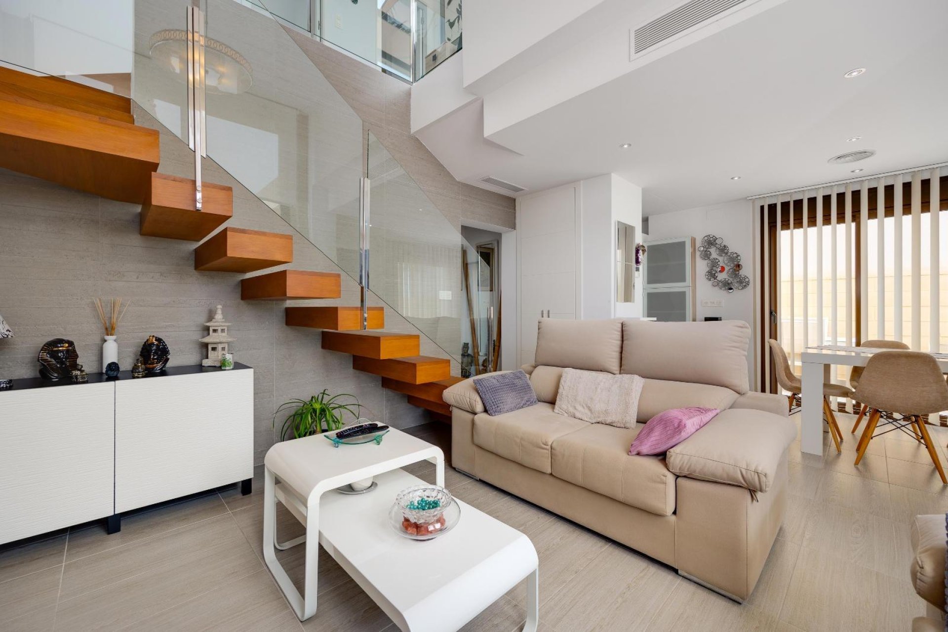 Revente - Villa -
Ciudad Quesada - Pueblo Bravo