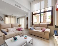 Revente - Villa -
Ciudad Quesada - Pueblo Bravo