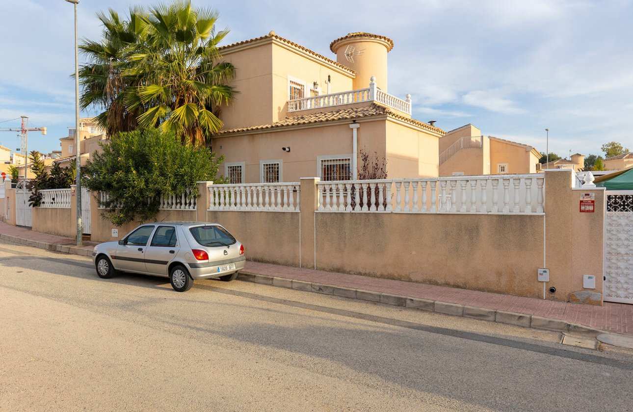 Revente - Villa -
Ciudad Quesada