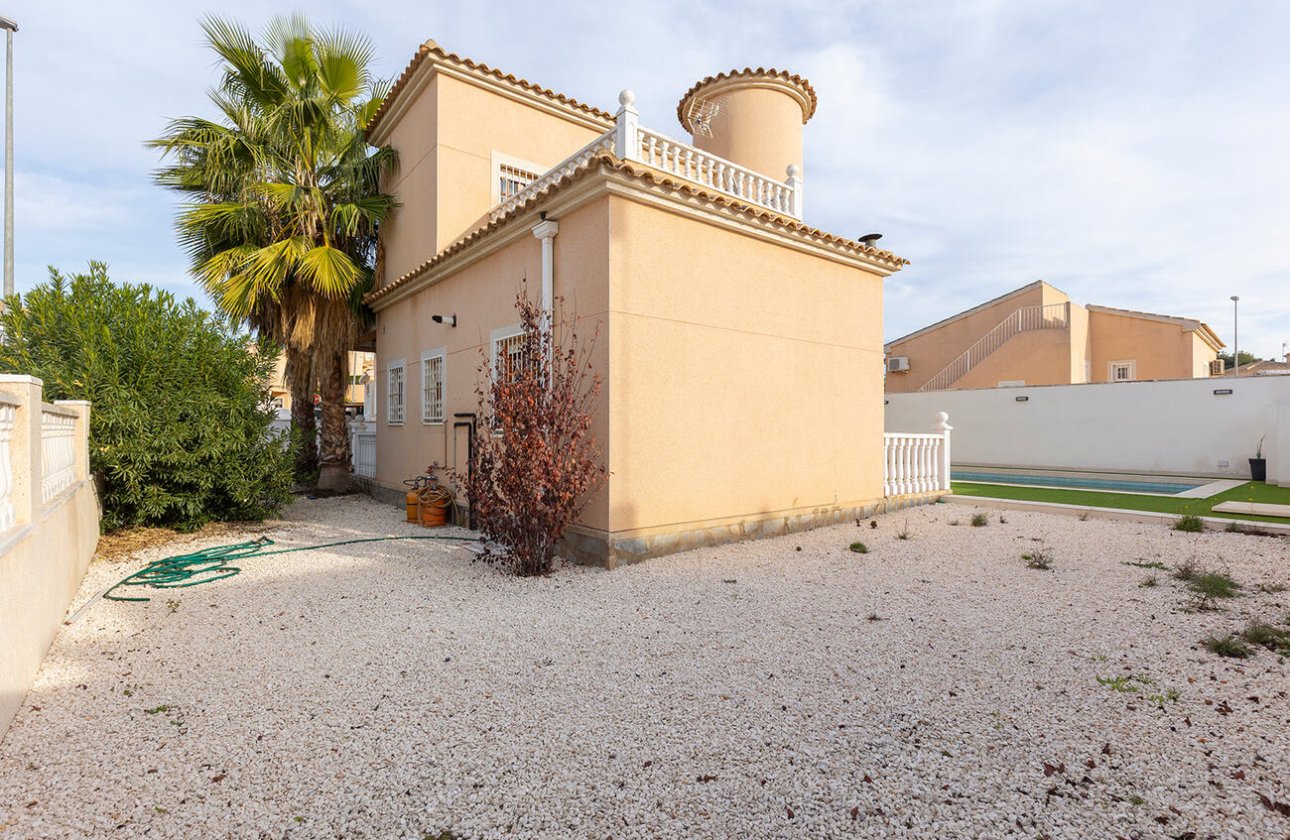 Revente - Villa -
Ciudad Quesada