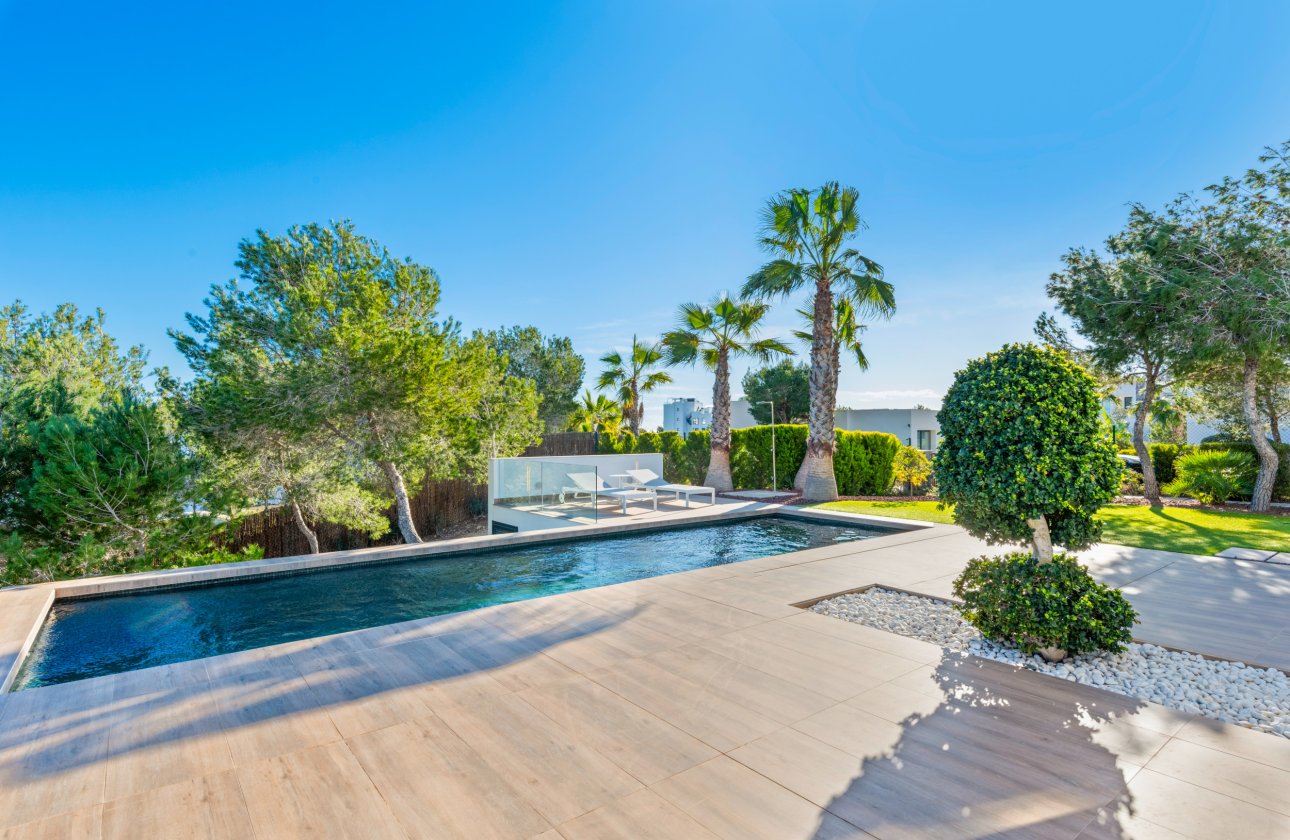 Revente - Villa -
Dehesa de Campoamor - Costa Blanca