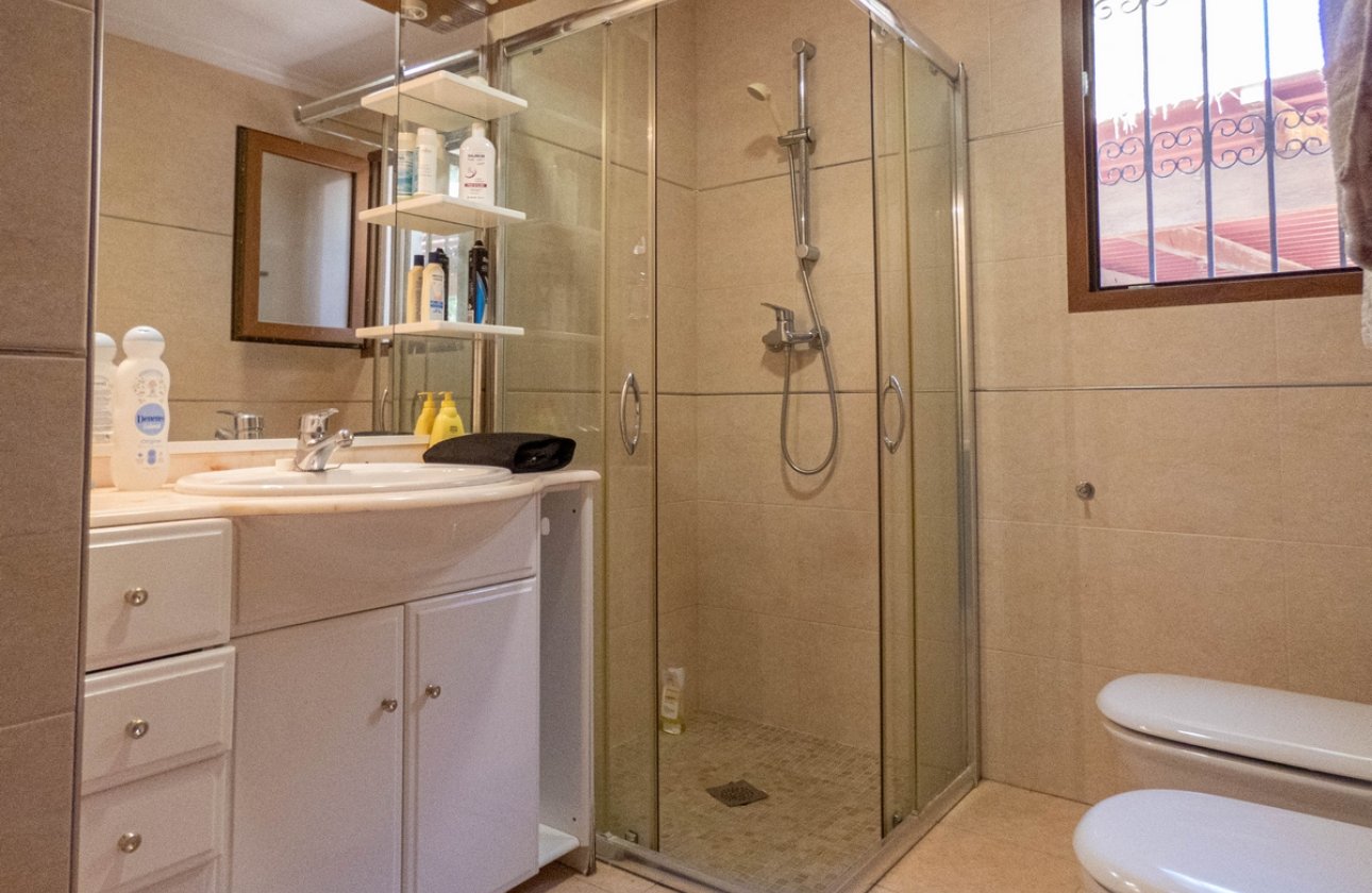 Revente - Villa -
Dehesa de Campoamor - Costa Blanca