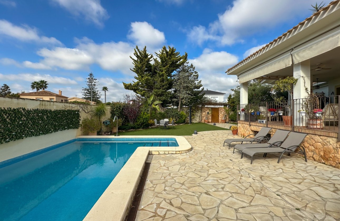 Revente - Villa -
Dehesa de Campoamor - Costa Blanca