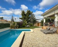 Revente - Villa -
Dehesa de Campoamor - Costa Blanca