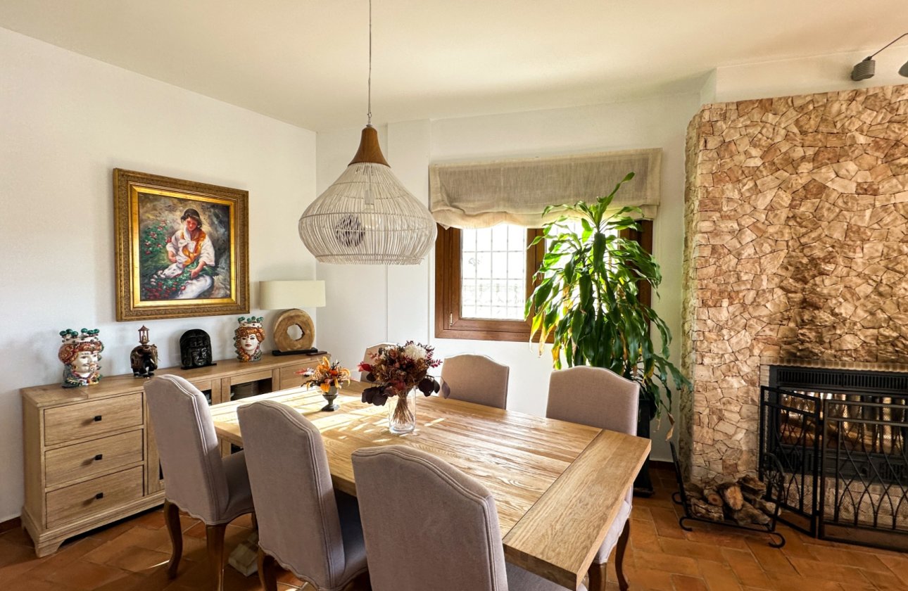 Revente - Villa -
Dehesa de Campoamor - Costa Blanca