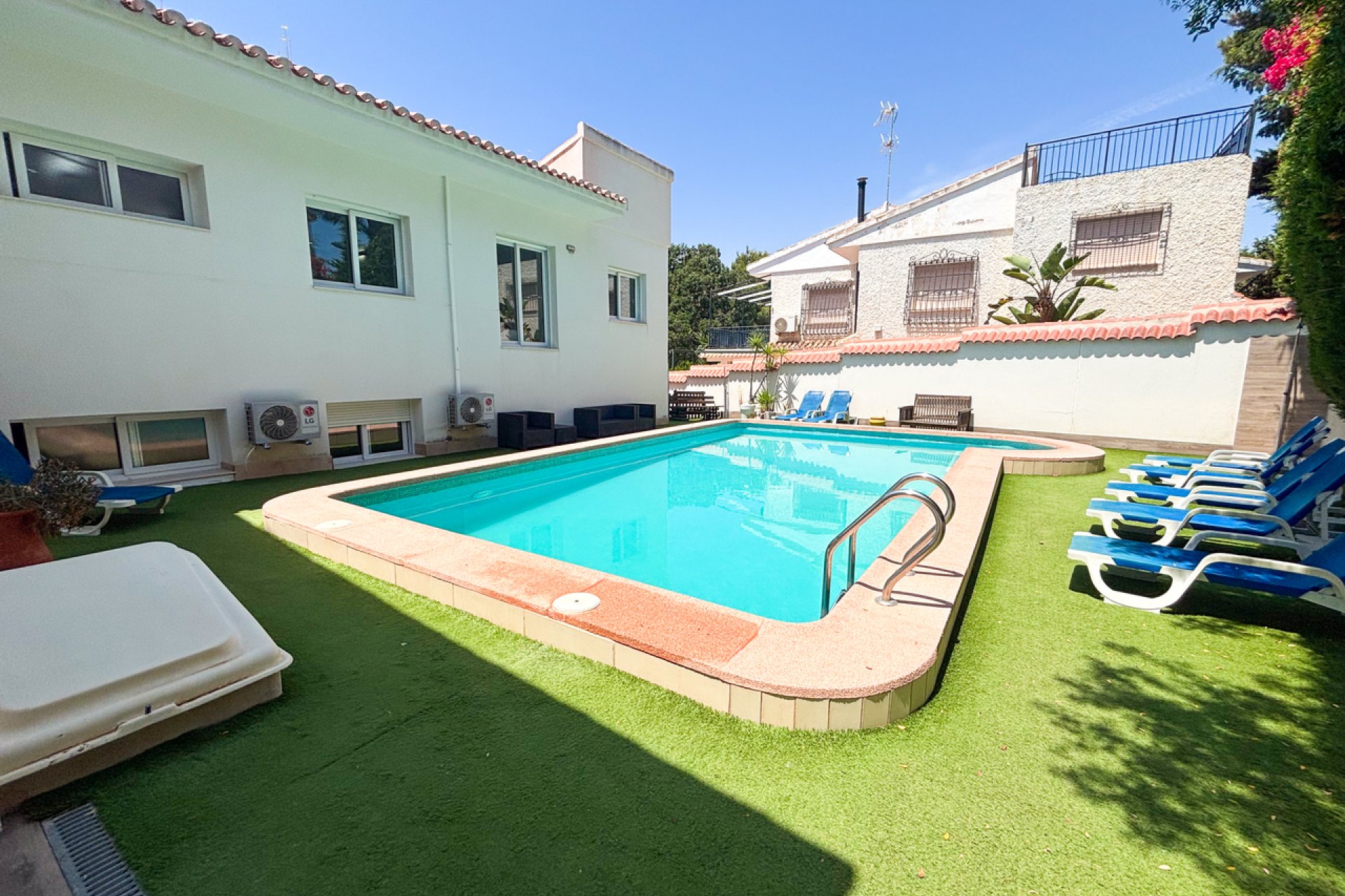 Revente - Villa -
Dehesa de Campoamor - Costa Blanca