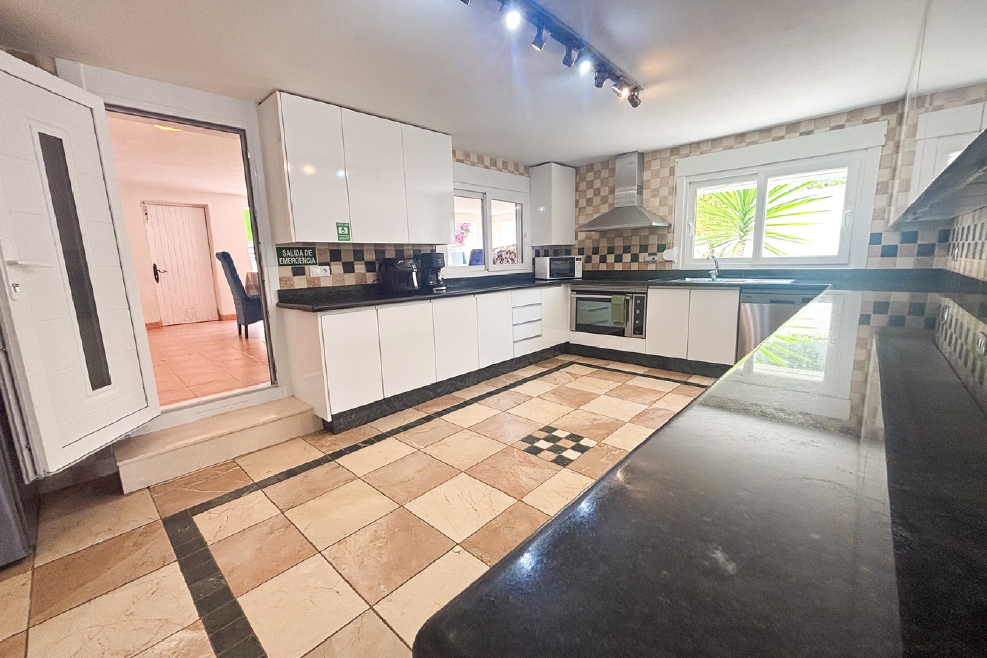 Revente - Villa -
Dehesa de Campoamor - Costa Blanca
