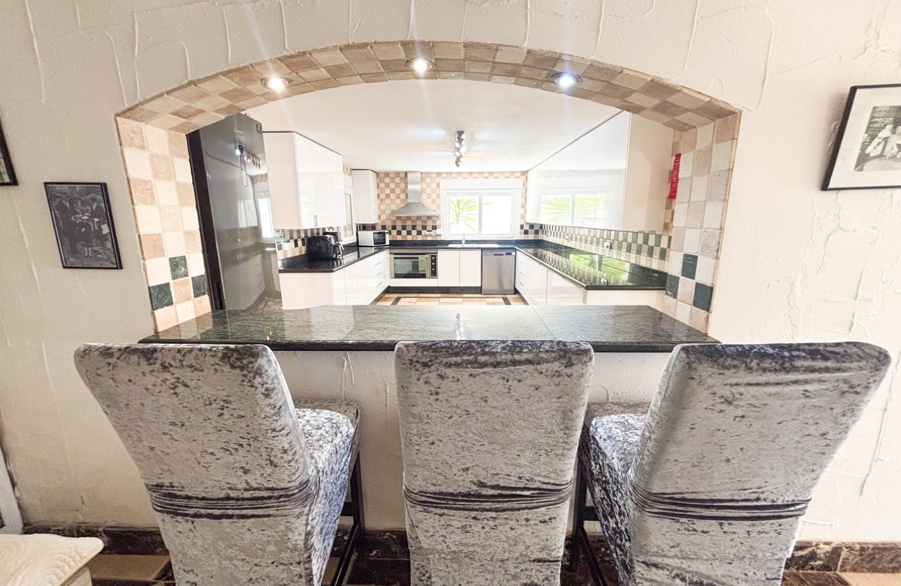 Revente - Villa -
Dehesa de Campoamor - Costa Blanca