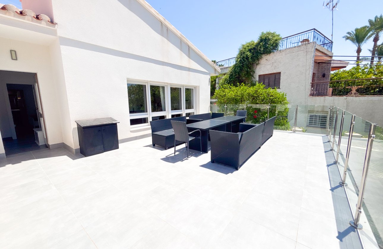 Revente - Villa -
Dehesa de Campoamor - Costa Blanca