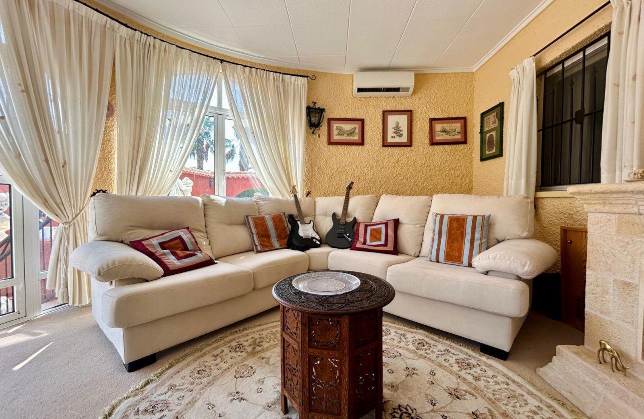 Revente - Villa -
El Chaparral - Inland