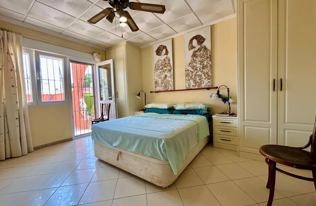 Revente - Villa -
El Chaparral - Inland