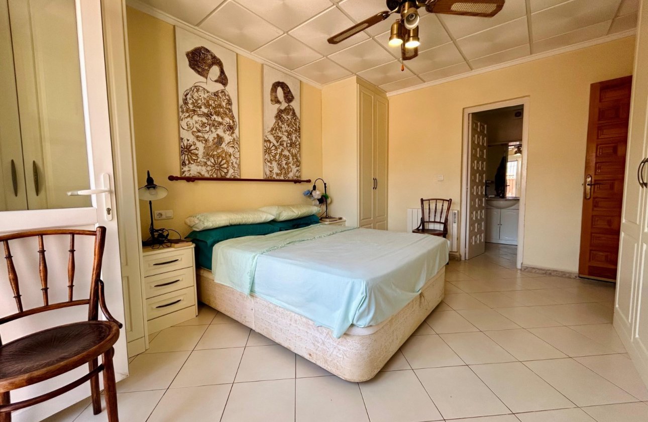 Revente - Villa -
El Chaparral - Inland