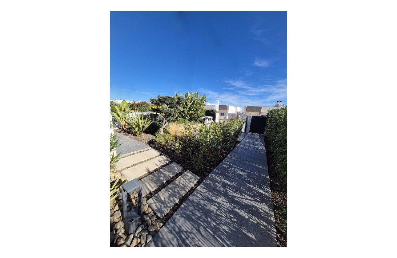 Revente - Villa -
La Finca Golf Resort - Inland