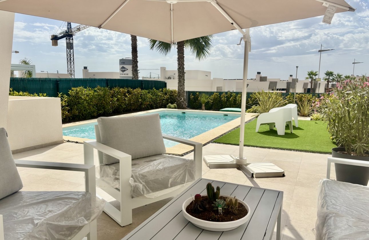 Revente - Villa -
La Finca Golf Resort - Inland