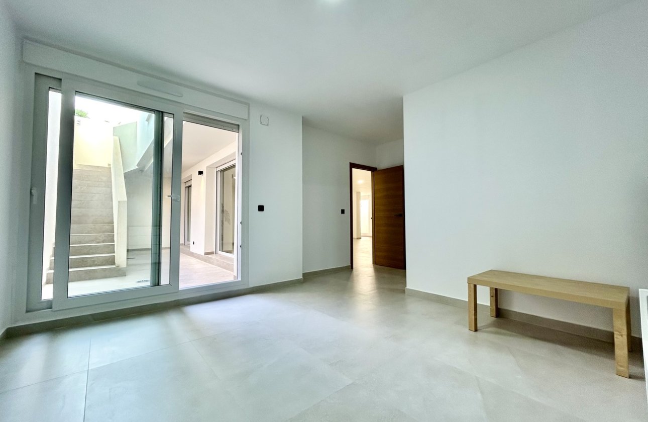 Revente - Villa -
La Finca Golf Resort - Inland