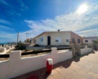Revente - Villa -
La Mata - Costa Blanca