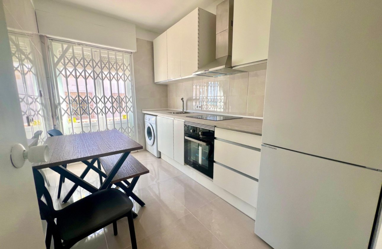 Revente - Villa -
La Mata - Costa Blanca