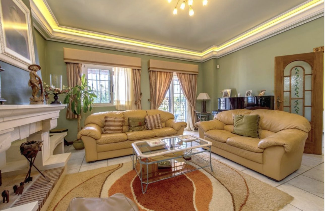 Revente - Villa -
La Mata - Costa Blanca