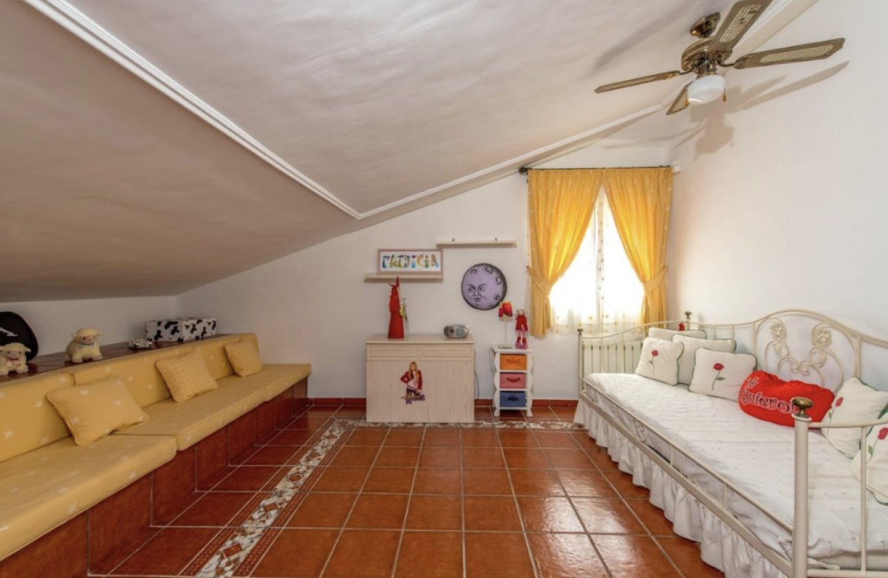 Revente - Villa -
La Mata - Costa Blanca