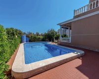 Revente - Villa -
La Mata - Costa Blanca